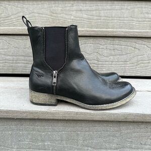 Rocket Dog Black Faux Leather Synthetic Casual Ankle Boots w/ Zipper Elastic